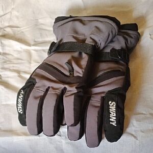 Swany Men's Gray and Black Winter Gloves